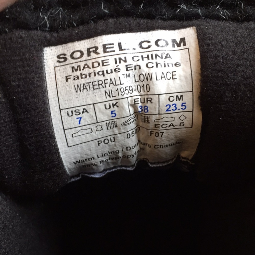 Sorel Waterfall Low Lace Black Boot - Picture 7 of 8